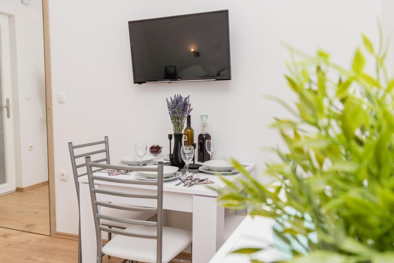Studio Apartment Harmony Np Krka Lozovac Exteriér fotografie